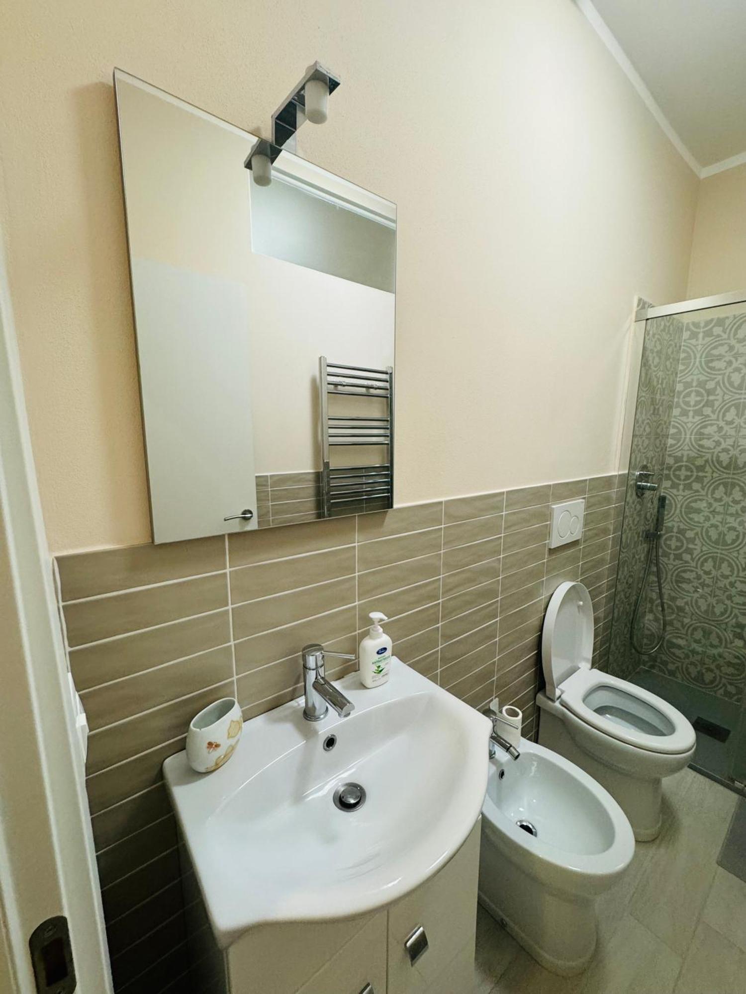 Apartament Casa Ayden Livorno Zewnętrze zdjęcie